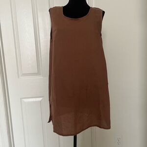 Sleeveless Brown Top